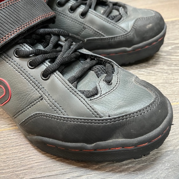 5.10 Five Ten Maltese Falcon Clipless MTB Shoe - Picture 8 of 11